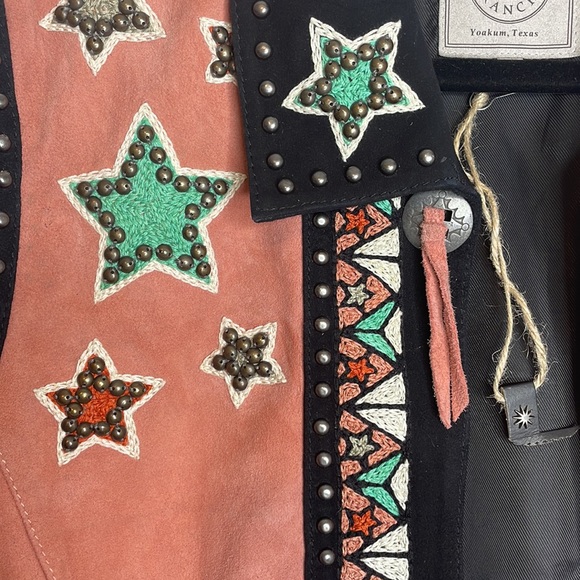 Double D Ranch | Song Of The West Vest - Picture 6 of 10